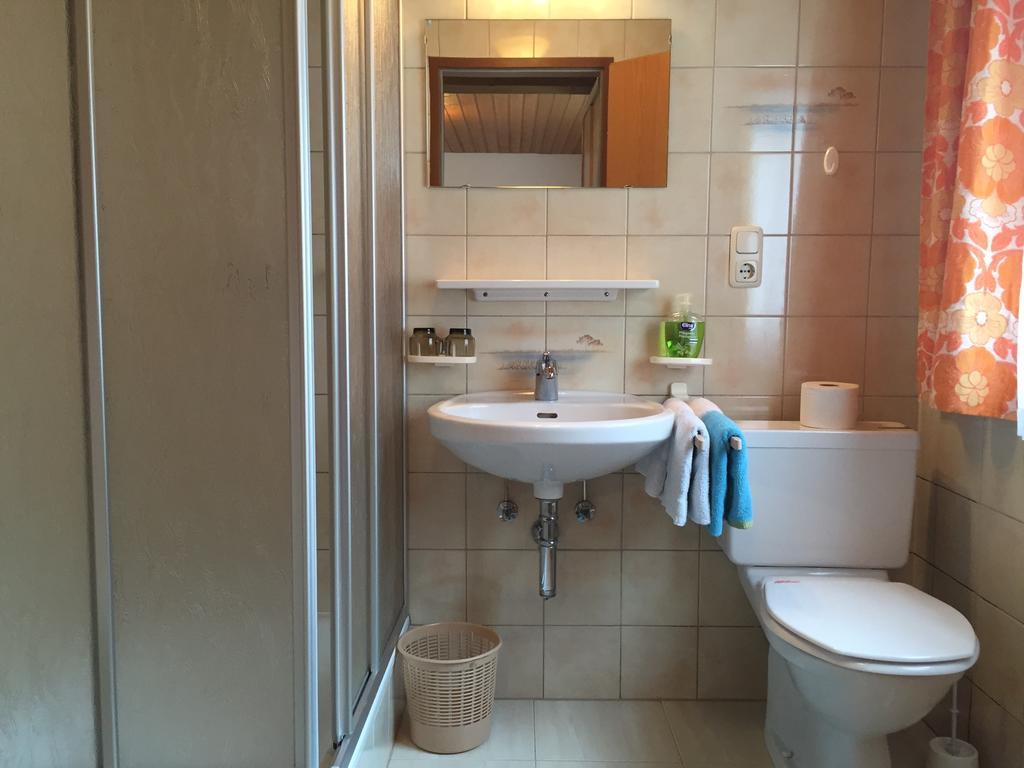 Haus-Nummer 355 Bei Renate & Roland Pfunds Zewnętrze zdjęcie